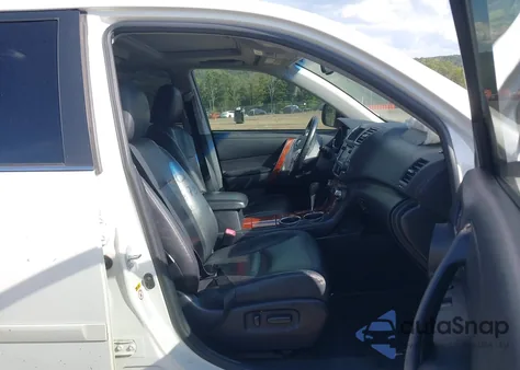 2013 Toyota Highlander Hybrid Limited V6 from USA, damaged, VIN JTEDC3EH8D2018731